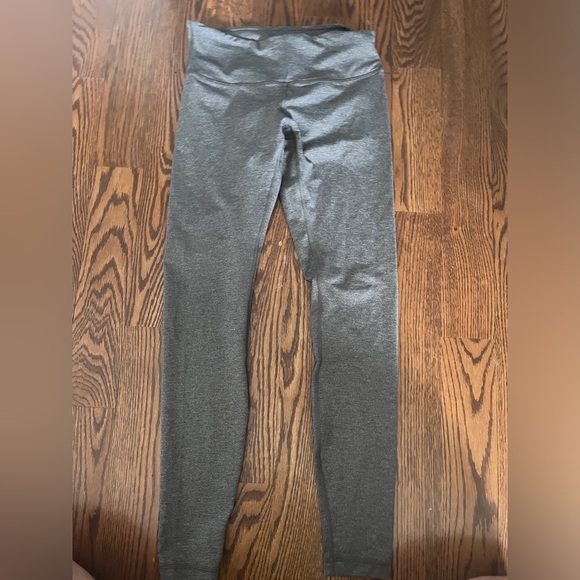 Lululemon wundet under gray size 6 - Picture 2 of 9